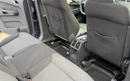 Opel Zafira B, 2006 год, 585 000 рублей, 22 фотография