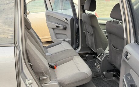 Opel Zafira B, 2006 год, 585 000 рублей, 29 фотография