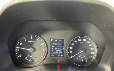 Hyundai Solaris II рестайлинг, 2018 год, 1 399 000 рублей, 16 фотография