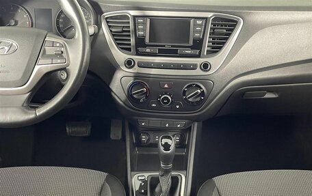 Hyundai Solaris II рестайлинг, 2018 год, 1 399 000 рублей, 12 фотография