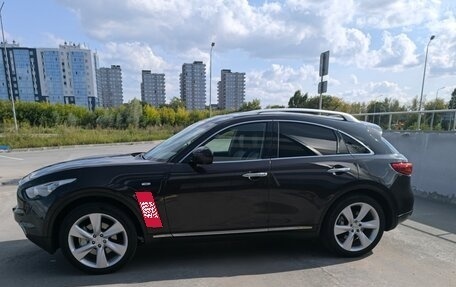 Infiniti FX II, 2012 год, 2 100 000 рублей, 3 фотография