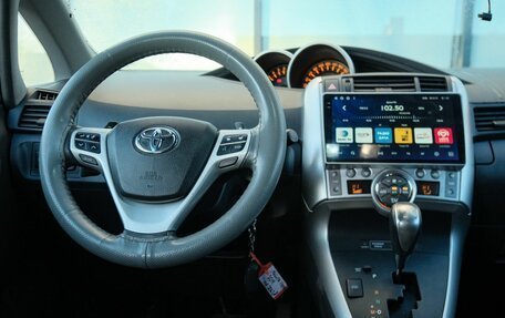 Toyota Verso I, 2011 год, 1 249 000 рублей, 10 фотография