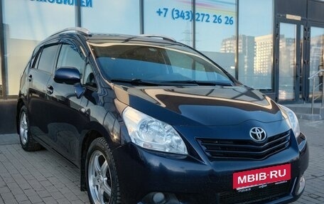 Toyota Verso I, 2011 год, 1 249 000 рублей, 7 фотография
