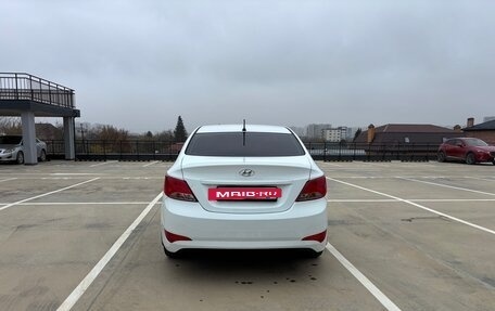 Hyundai Solaris II рестайлинг, 2015 год, 850 000 рублей, 6 фотография