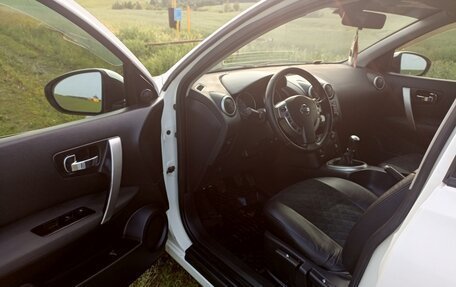 Nissan Qashqai, 2009 год, 860 000 рублей, 9 фотография