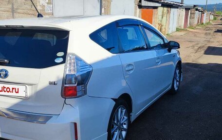 Toyota Prius Alpha I (ZVW40/41), 2011 год, 1 300 000 рублей, 6 фотография