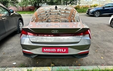 Hyundai Elantra, 2021 год, 1 950 000 рублей, 2 фотография