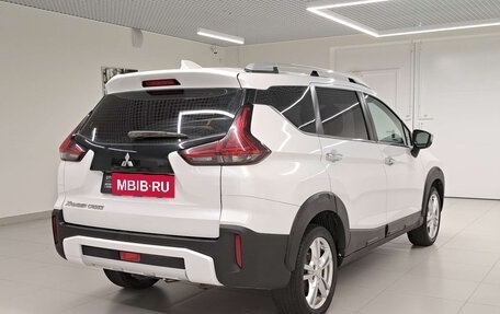 Mitsubishi Xpander, 2022 год, 2 320 000 рублей, 6 фотография