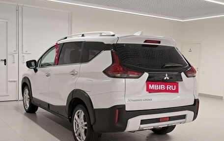 Mitsubishi Xpander, 2022 год, 2 320 000 рублей, 8 фотография