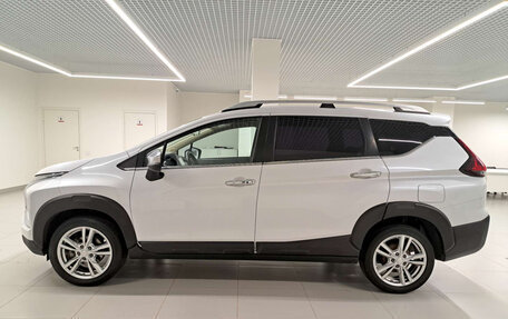 Mitsubishi Xpander, 2022 год, 2 320 000 рублей, 10 фотография