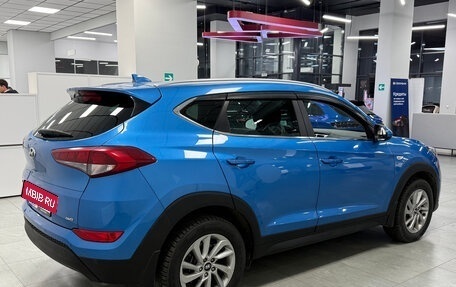 Hyundai Tucson III, 2018 год, 2 270 000 рублей, 6 фотография