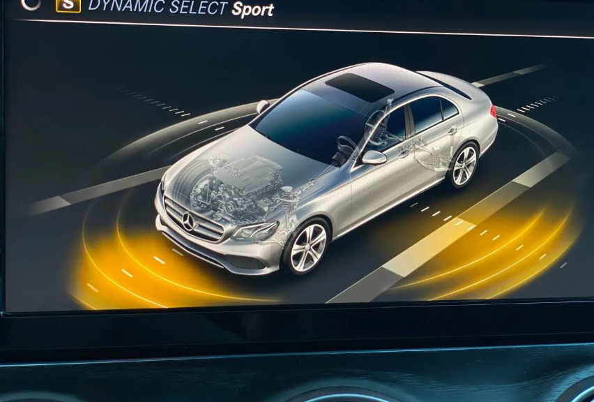 Mercedes-Benz E-Класс W213, 2018 год, 1 760 000 рублей, 18 фотография