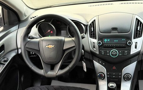 Chevrolet Cruze II, 2013 год, 749 000 рублей, 14 фотография