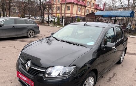 Renault Logan II, 2015 год, 750 000 рублей, 1 фотография