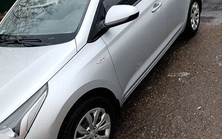 Hyundai Solaris II рестайлинг, 2017 год, 1 349 000 рублей, 5 фотография