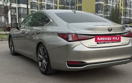 Lexus ES VII, 2020 год, 4 000 000 рублей, 5 фотография