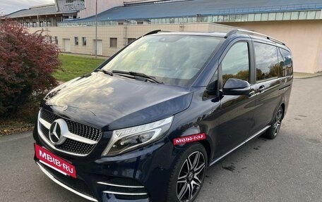 Mercedes-Benz V-Класс, 2019 год, 5 500 000 рублей, 3 фотография