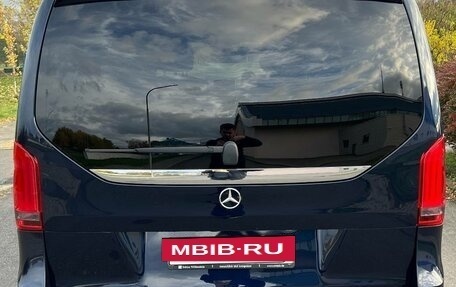 Mercedes-Benz V-Класс, 2019 год, 5 500 000 рублей, 9 фотография