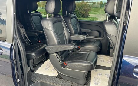 Mercedes-Benz V-Класс, 2019 год, 5 500 000 рублей, 17 фотография