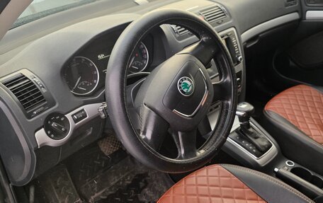 Skoda Octavia, 2013 год, 990 000 рублей, 11 фотография