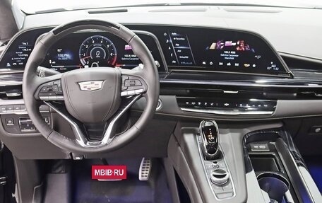 Cadillac Escalade V, 2024 год, 21 703 952 рублей, 13 фотография