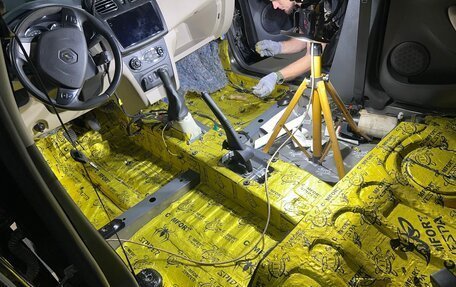 Renault Logan II, 2015 год, 750 000 рублей, 20 фотография