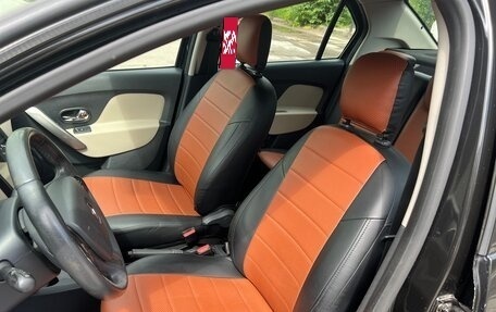 Renault Logan II, 2015 год, 750 000 рублей, 15 фотография