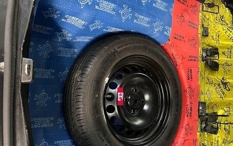 Renault Logan II, 2015 год, 750 000 рублей, 27 фотография