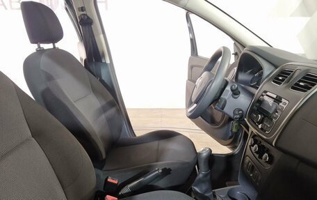 Renault Sandero II рестайлинг, 2014 год, 749 000 рублей, 18 фотография