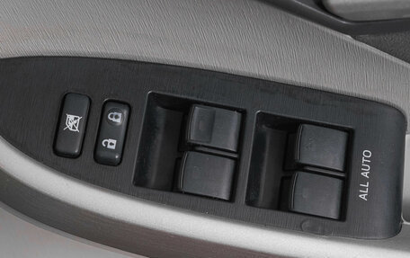 Toyota Prius, 2009 год, 1 059 000 рублей, 24 фотография