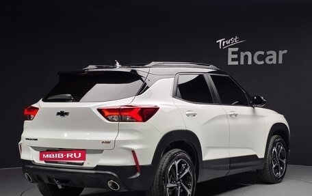 Chevrolet TrailBlazer, 2022 год, 1 749 000 рублей, 2 фотография