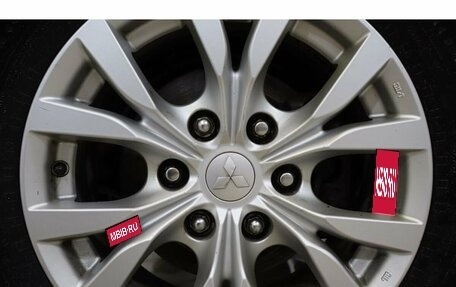 Mitsubishi Pajero IV, 2013 год, 1 799 000 рублей, 15 фотография