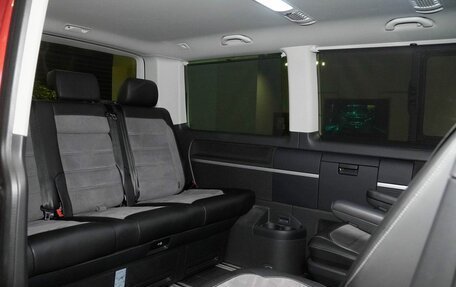 Volkswagen Multivan T6 рестайлинг, 2020 год, 6 550 000 рублей, 35 фотография