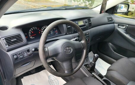 Toyota Corolla, 2005 год, 480 000 рублей, 10 фотография