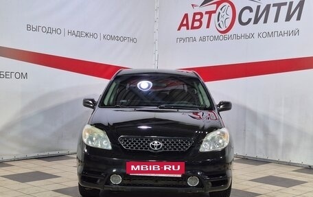 Toyota Matrix, 2004 год, 517 000 рублей, 2 фотография
