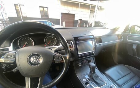 Volkswagen Touareg III, 2014 год, 2 350 000 рублей, 3 фотография