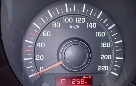 KIA Rio III рестайлинг, 2017 год, 950 000 рублей, 5 фотография