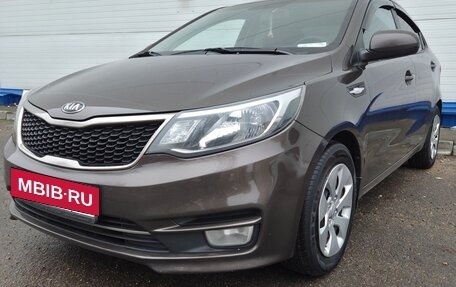 KIA Rio III рестайлинг, 2015 год, 650 000 рублей, 1 фотография