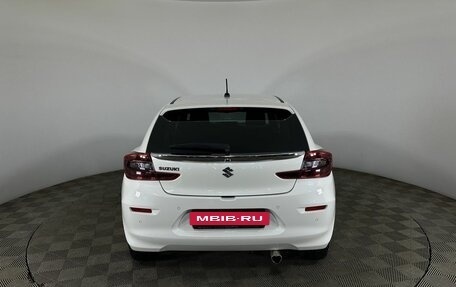 Suzuki Baleno, 2023 год, 2 100 000 рублей, 3 фотография