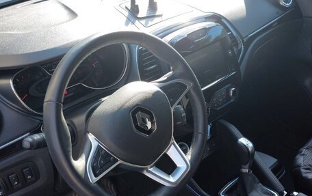 Renault Kaptur I рестайлинг, 2021 год, 1 700 000 рублей, 2 фотография