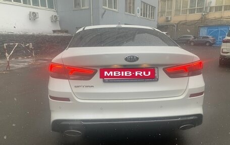 KIA Optima IV, 2020 год, 1 900 000 рублей, 3 фотография