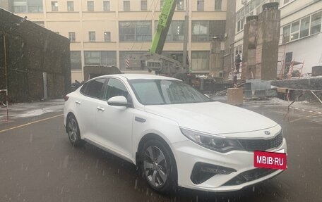 KIA Optima IV, 2020 год, 1 900 000 рублей, 2 фотография