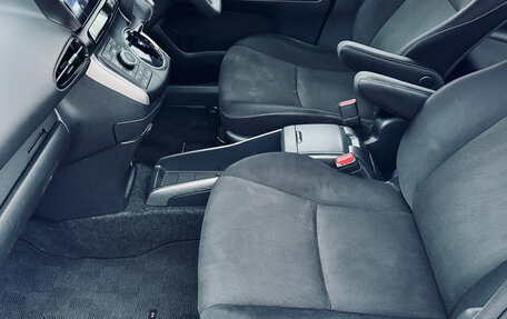 Toyota Wish II, 2009 год, 1 400 000 рублей, 13 фотография