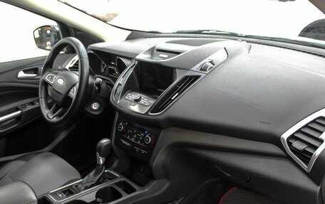 Ford Escape III, 2017 год, 1 699 000 рублей, 7 фотография