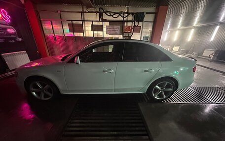 Audi A4, 2011 год, 1 300 000 рублей, 4 фотография