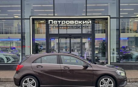 Mercedes-Benz A-Класс, 2015 год, 1 400 000 рублей, 6 фотография