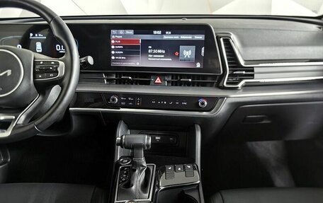 KIA Sportage IV рестайлинг, 2023 год, 3 800 000 рублей, 13 фотография