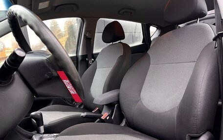 Hyundai Solaris II рестайлинг, 2012 год, 699 000 рублей, 17 фотография