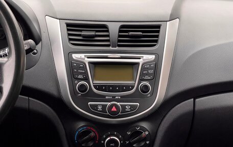 Hyundai Solaris II рестайлинг, 2012 год, 699 000 рублей, 21 фотография