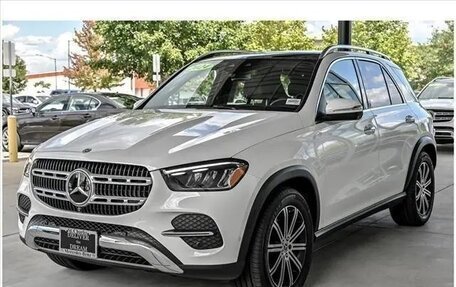 Mercedes-Benz GLE, 2024 год, 6 947 000 рублей, 3 фотография
